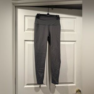 Aerie Gray chill play move Leggings. size small.